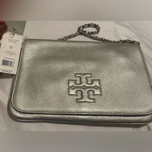 SALE Tory Burch like new silver convertible crossbody clutch
